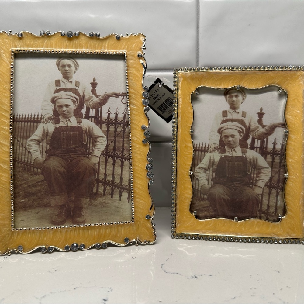 Gold Accents Picture Frames with Vintage Appeal
